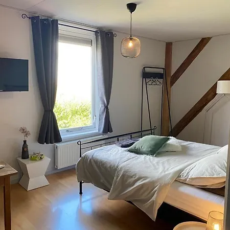 Bed & Breakfast In Het Fruit 3*